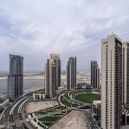 Elegant Luxury Apartment With Stunning Lake Views In Dubai Creek Harbour Esterno foto