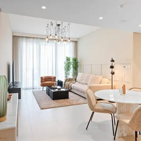 Elegant Luxury Apartment With Stunning Lake Views In Dubai Creek Harbour Esterno foto